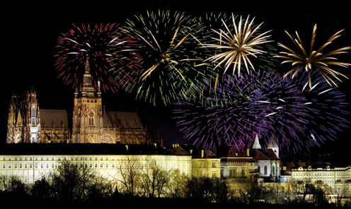 Réservez Tôt -120 € ** Réveillon à Prague avec soirée du Nouvel An au théâtre des Etats - Hôtel Jury's Inn 4* - Visites et repas inclus